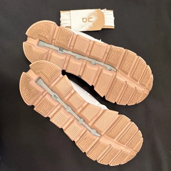 On Cream and Tan Athletic Shoes ON Cloud 5 Sneakers Women’s size 6.5 - Picture 14 of 14